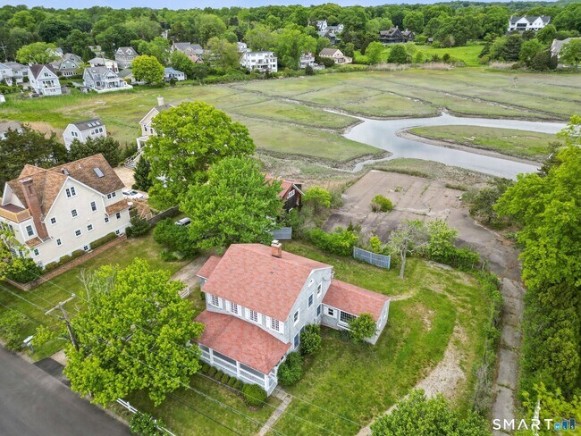 Building Photo - 153 Middle Beach Rd
