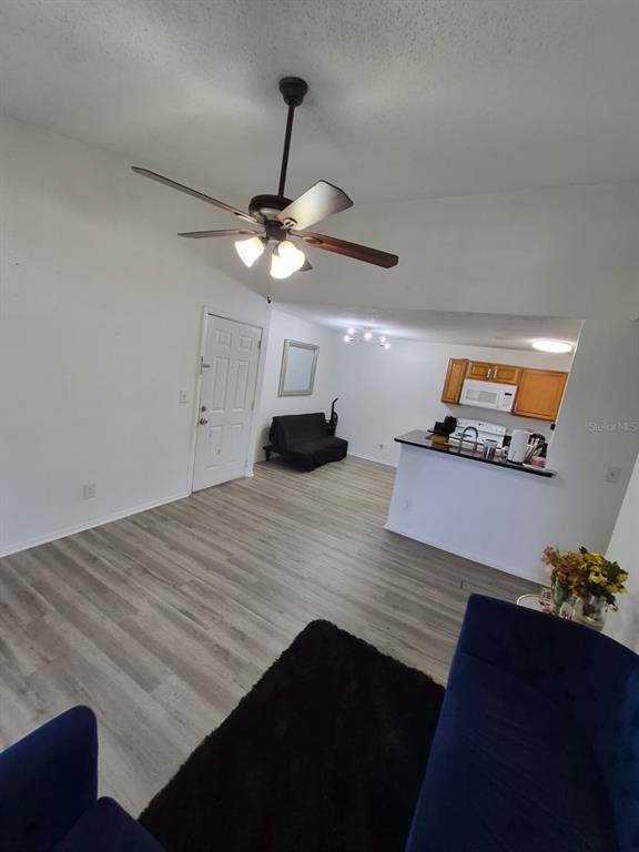 Building Photo - 2031 Cascades Blvd