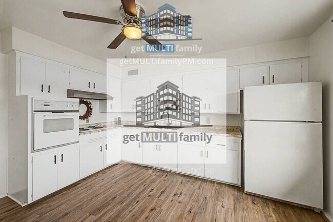 Building Photo - 4325 N 26th St