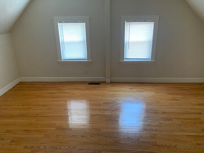 3rd floor bedroom - 111 Magoun Ave