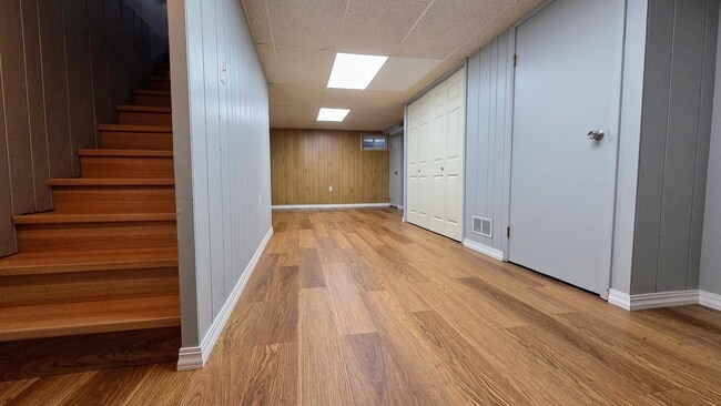 Building Photo - 14816 S Penn Rd