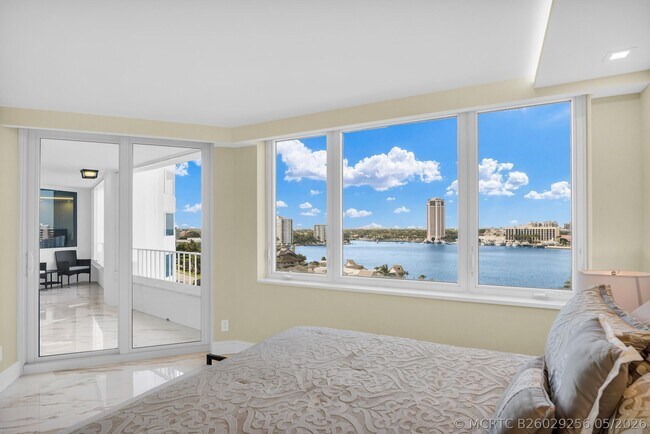Building Photo - 550 S Ocean Blvd