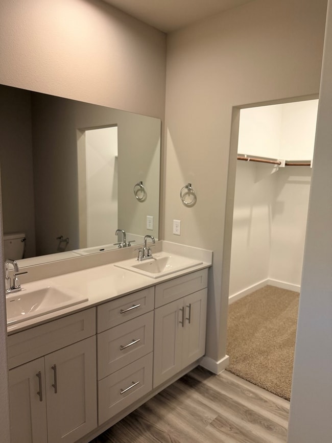 Building Photo - 6418 Patrick Clay Dr