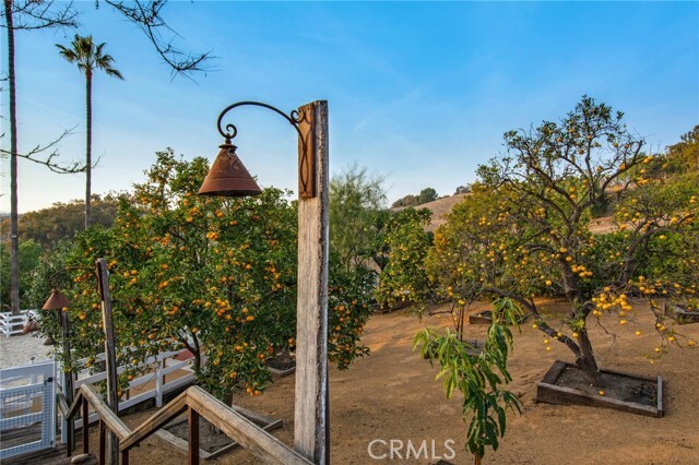 Building Photo - 27151 Mission Hills Dr