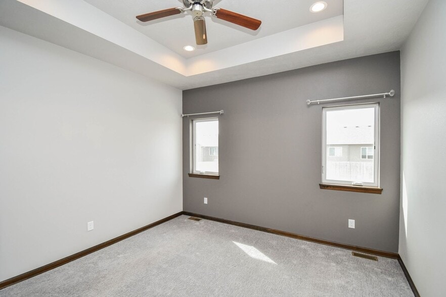 Building Photo - 7301 E Corinth St