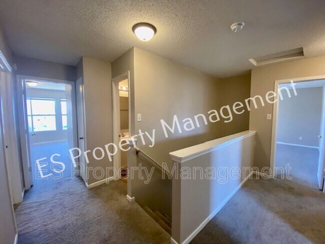 Building Photo - 8415 Ash Grove Dr