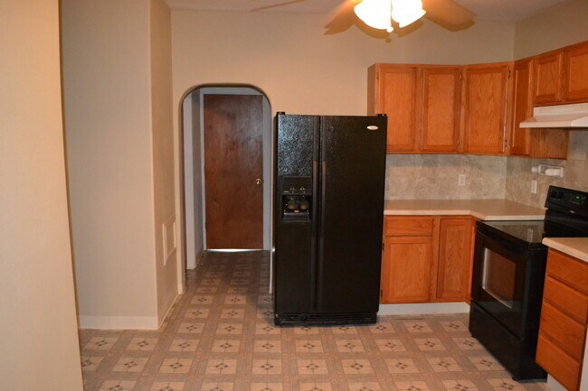 Building Photo - Nice and previously remodeled 2 bedroom w/ detached 3rd bedroom, carport & storage garage in Clay...