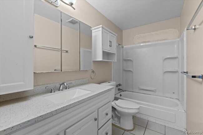 Building Photo - 5952 Banner St