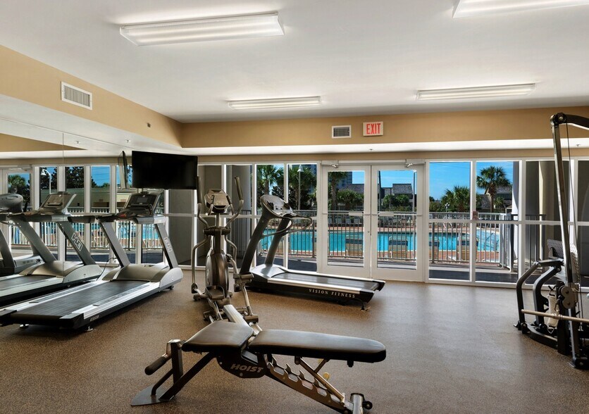 Gym - 122 Seascape Dr