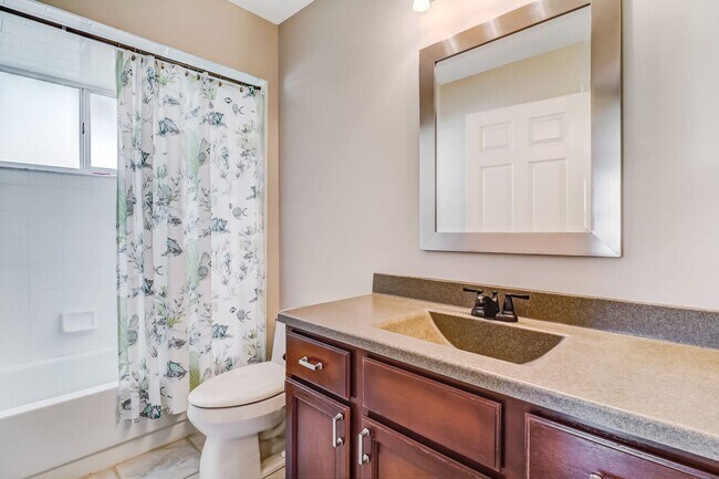 Building Photo - Coastal Living on Amelia Island