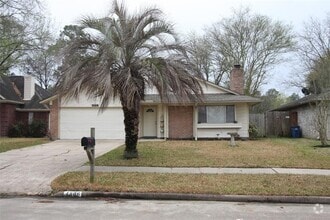 Building Photo - 4802 Maurita Dr