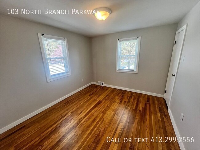 Building Photo - 103 N Branch Pkwy