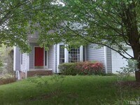 Building Photo - 2813 Isabella Dr