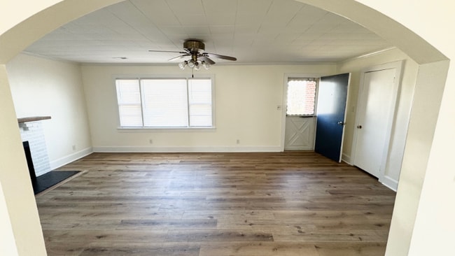 Building Photo - 3817 Dr. M.L.K. Jr Blvd