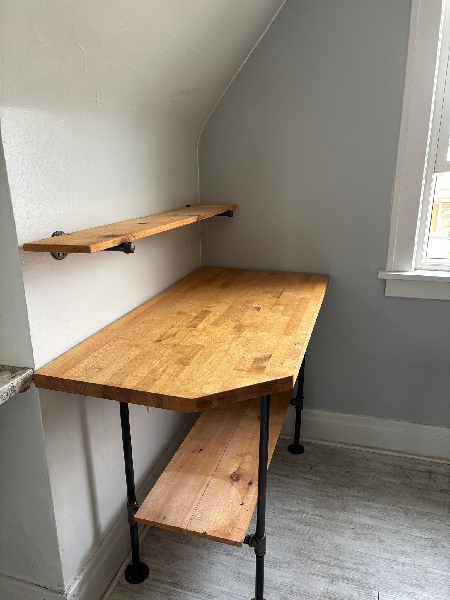 Building Photo - 2747 La Salle Ave