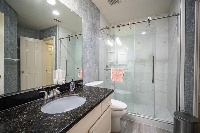 Building Photo - 4503 Oak Valley Dr