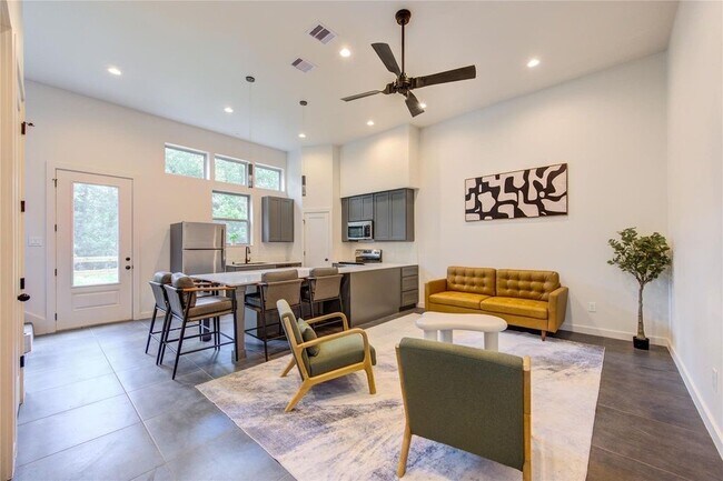 Building Photo - 13114 Beauty Berry Ridge Ln