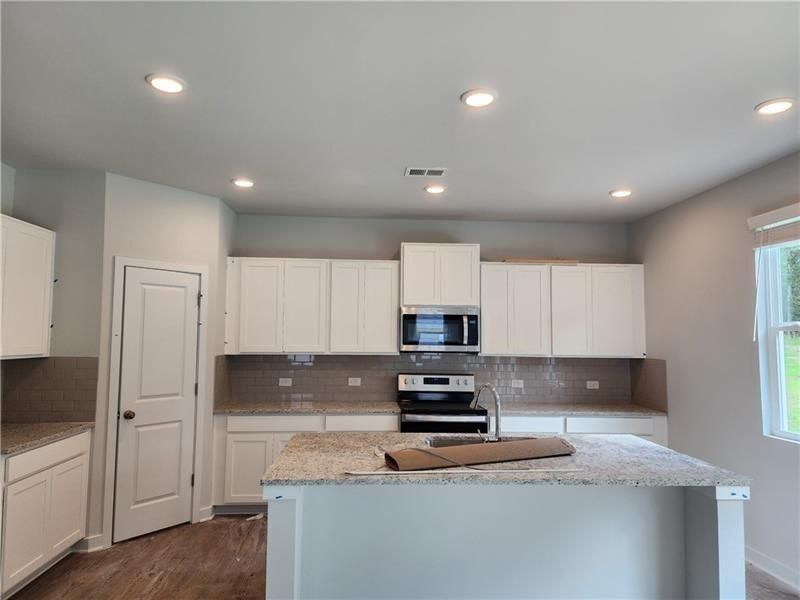 Building Photo - 5117 Union Heights Way