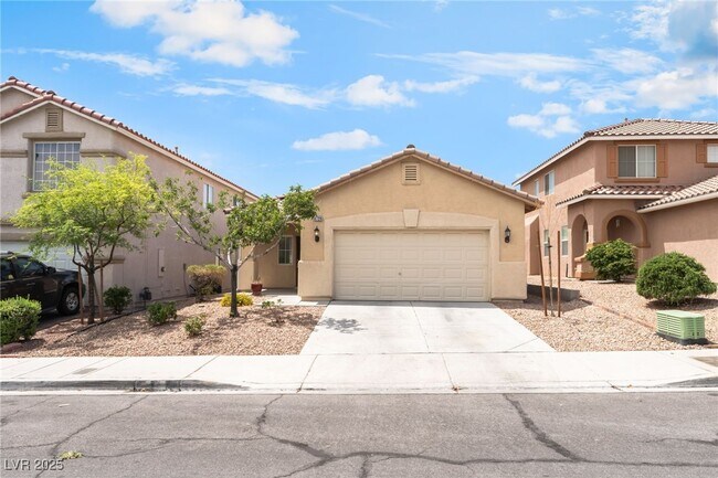Primary Photo - 8729 Shady Pines Dr
