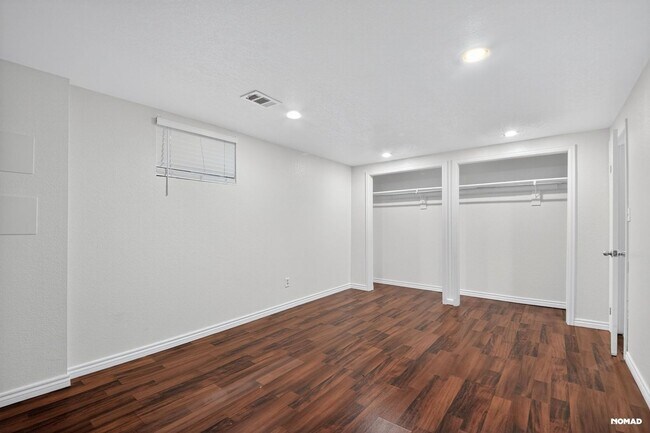 Building Photo - 7882 Elder Cir