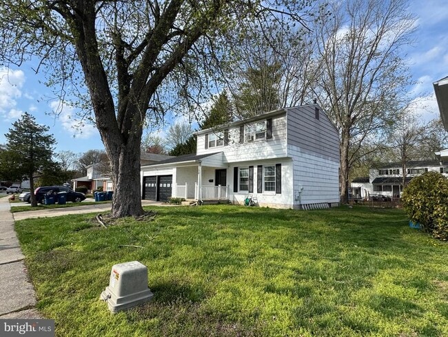 Building Photo - 176 Chapel Dr