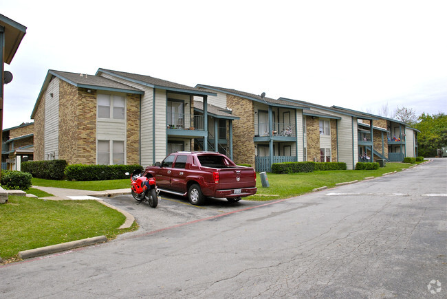 Building Photo - Autumn Brook Apartments