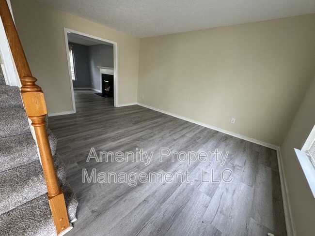 Building Photo - 200 Maryfield Ct