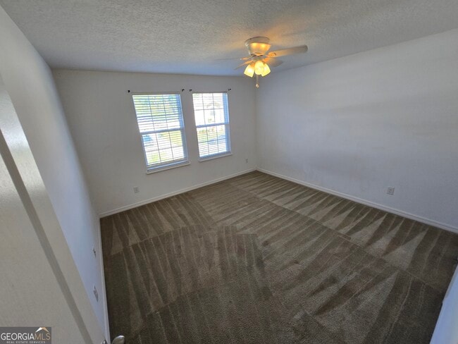 Building Photo - 127 Cedar Cir Dr