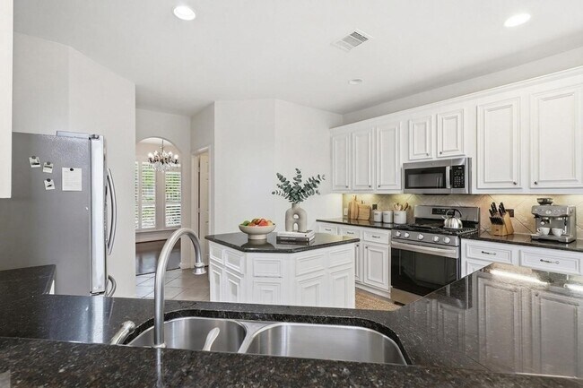 Building Photo - 26227 Bright Dawn Ct