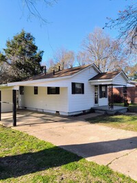 Building Photo - 1 Bed 1 Bathroom House in Bay