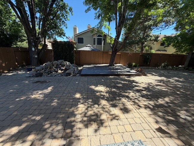 Building Photo - 3113 Sweet Clover St