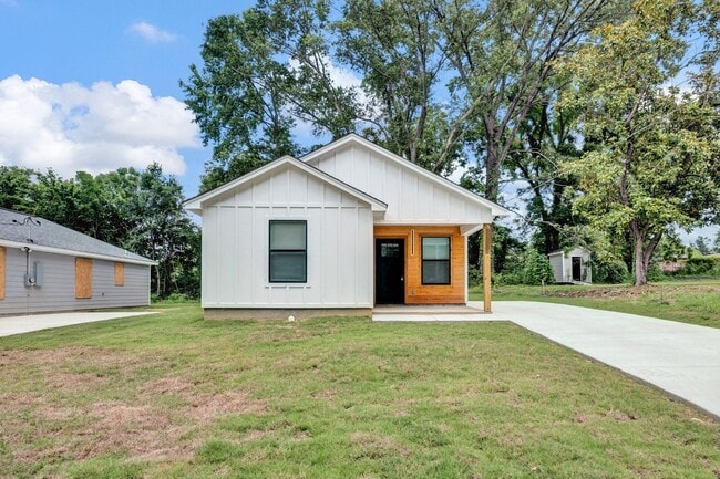 Primary Photo - New Rental Opportunity in Memphis!