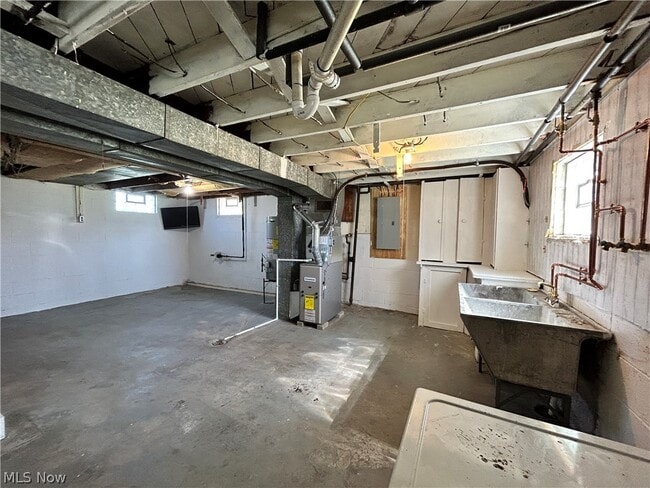 Building Photo - 155 Canton Rd