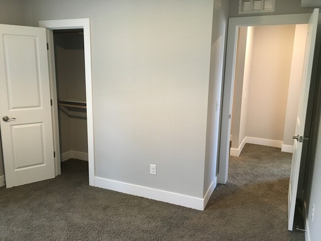 Building Photo - Modern One Bedroom Duplex at the Cottages -- A must-see!.