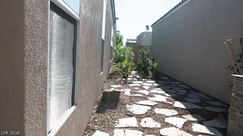 Building Photo - 9205 Guggenheim Ct