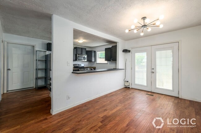 Building Photo - Home in Manti