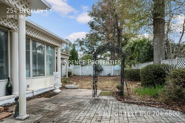 Building Photo - 254 Berkley Ct