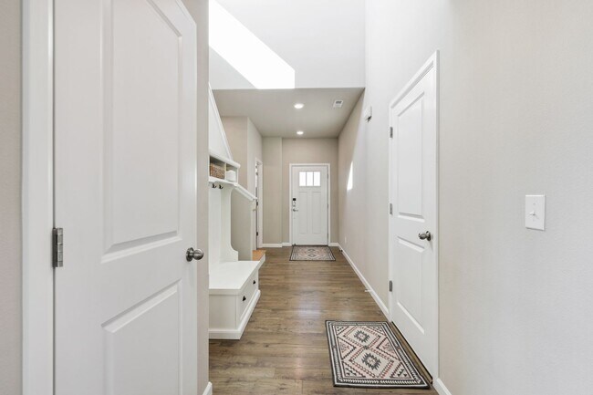 Building Photo - MOVE IN READY NOW! Meridian Campus home available! Beautiful 4 bedrooms 2.5 baths. Easy JBLM comm...
