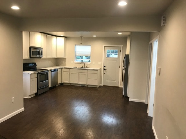 Building Photo - 505 E Johnson St