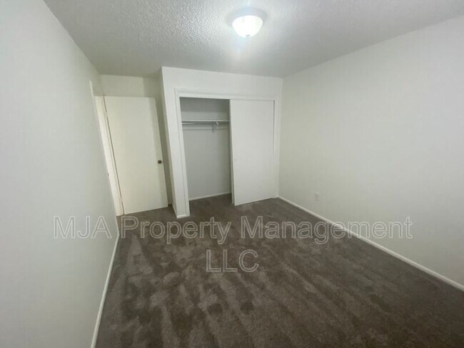 Building Photo - 1428 W 300 N
