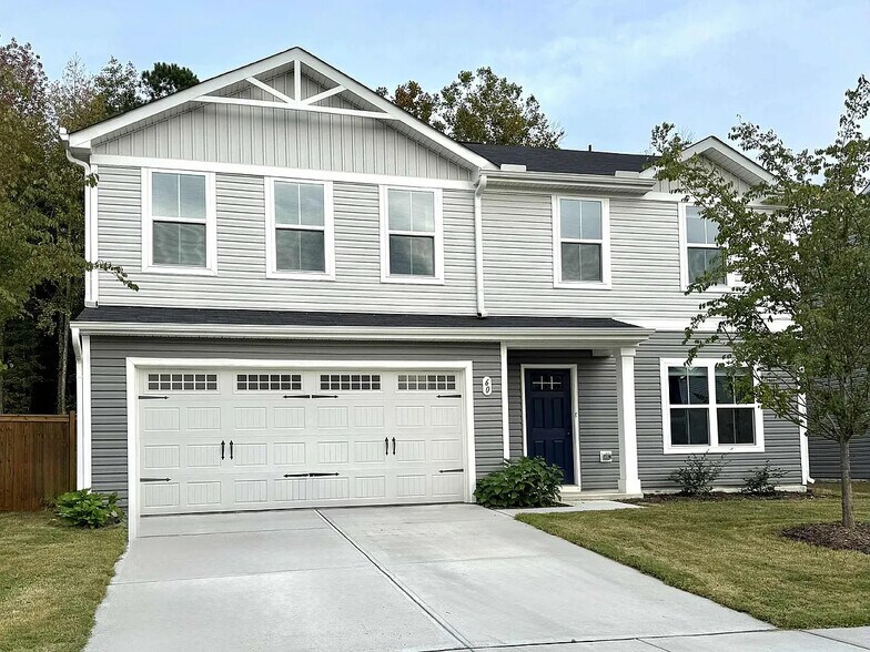 Primary Photo - 60 Ventasso Dr