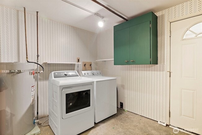 Building Photo - 3831 Letitia Ave S