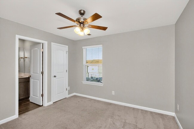Building Photo - 1017 Glen Marcus Dr