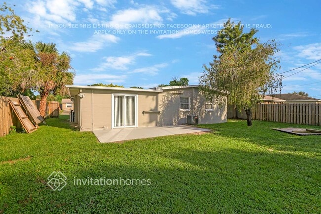 Building Photo - 6029 Flora Terrace