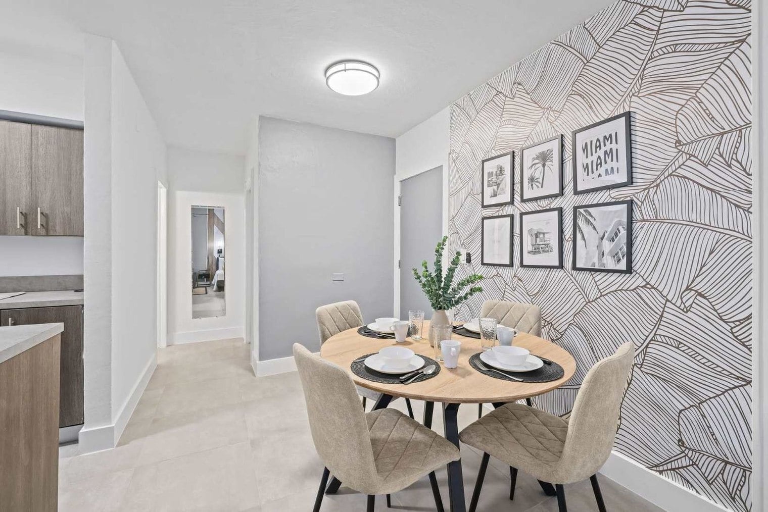 Building Photo - 7340 Harding Ave