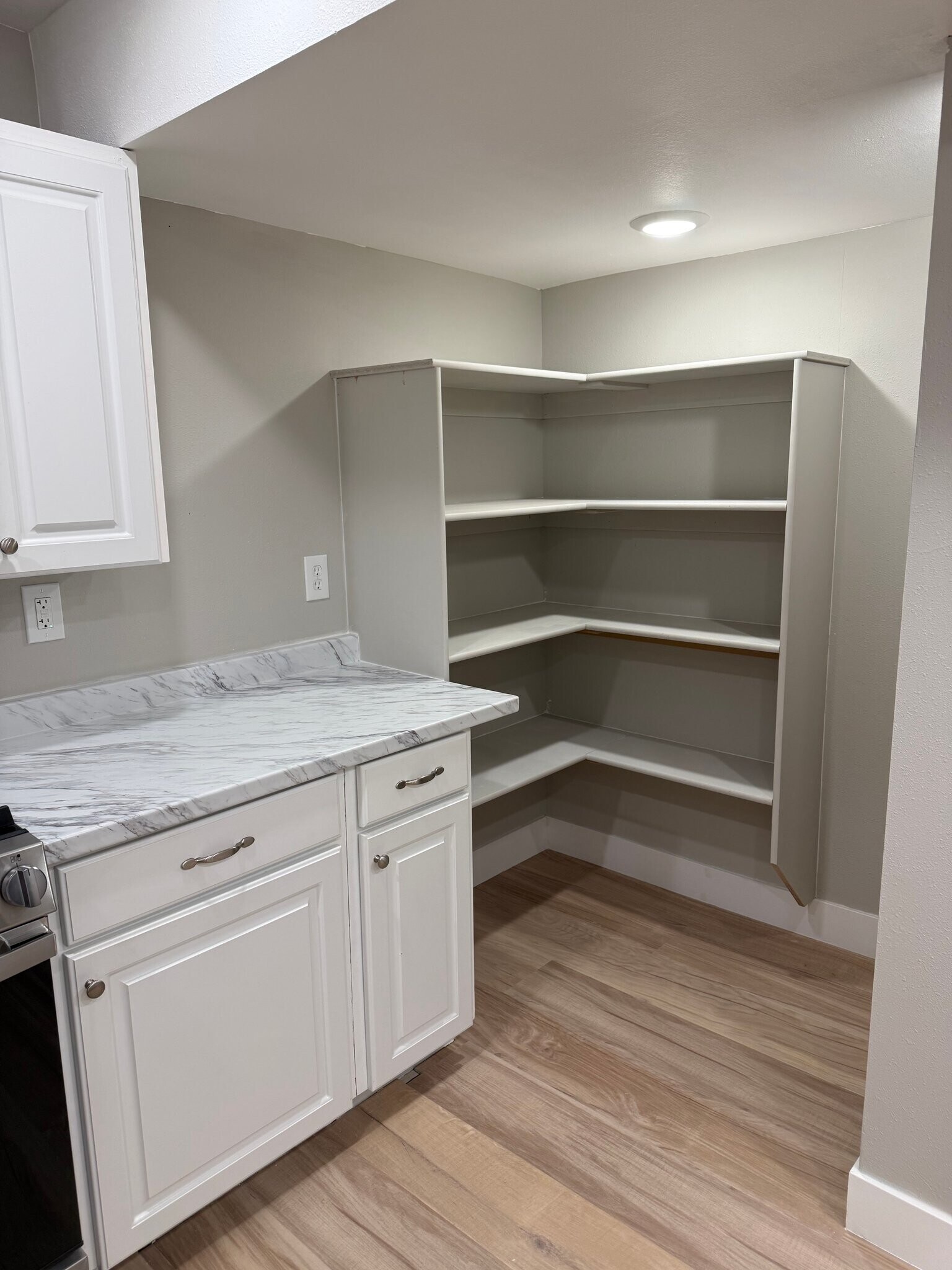 Building Photo - 551 S 780 W