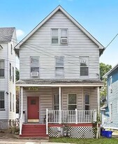 Building Photo - 142 George St