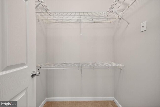 Building Photo - 7 Granite Pl