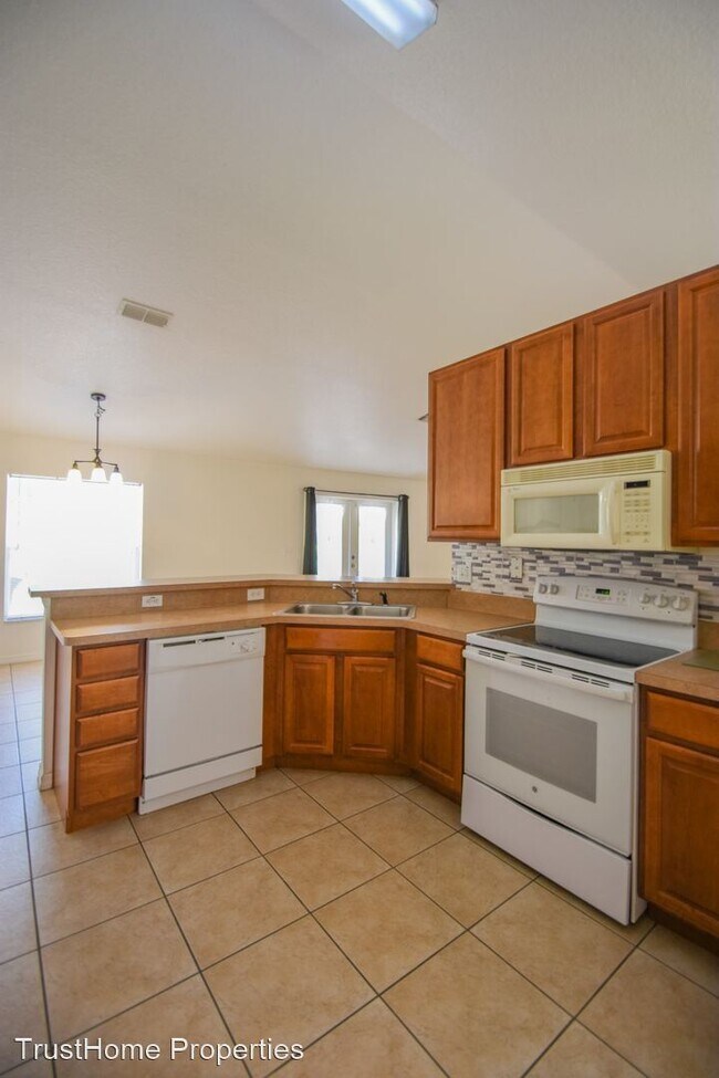 Building Photo - 3 br, 2 bath House - 10438 Vista Pine Loop