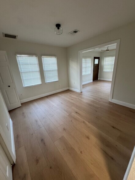 Building Photo - 19021 2nd St NE